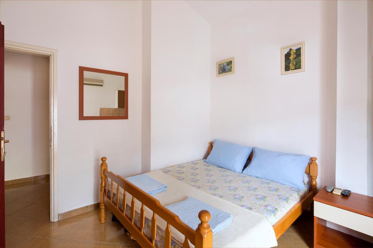 Apartments Antic Budva Buitenkant foto