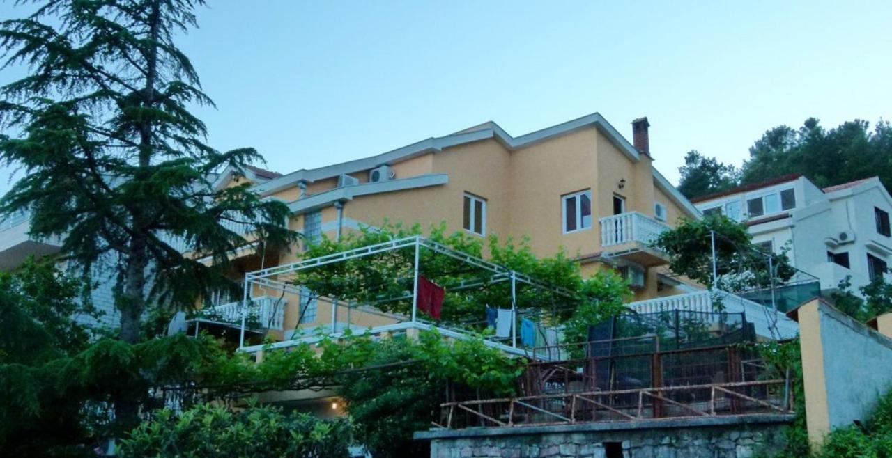 Apartments Antic Budva Buitenkant foto